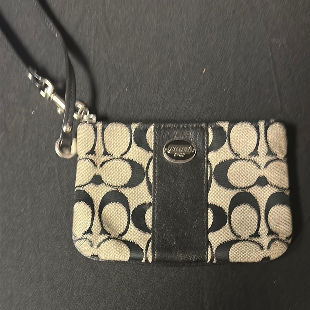Coach Black and Cream Wristlet